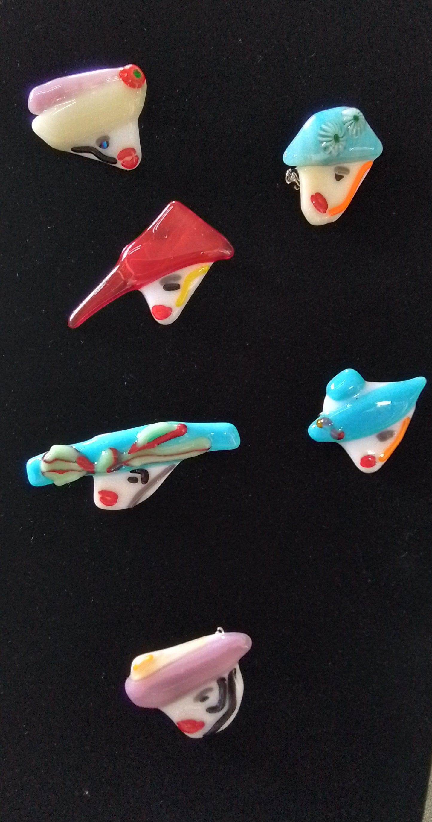 Lady in Hats- flower hat  Brooch