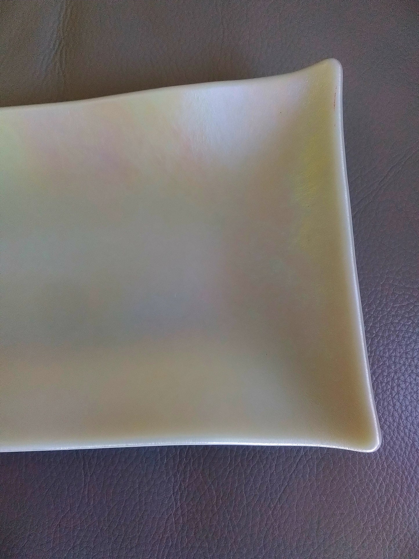 Cream Luminescent Wave Dish
